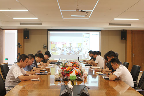 創(chuàng)力集團(tuán)召開“EJM智能掘錨一體機(jī)”項(xiàng)目專家評(píng)審會(huì)議(圖2)