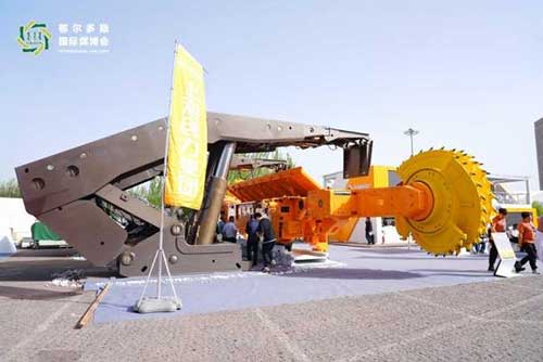 上海創(chuàng)力集團(tuán)參展第十八屆鄂爾多斯國(guó)際煤博會(huì)取得圓滿(mǎn)成功(圖9)