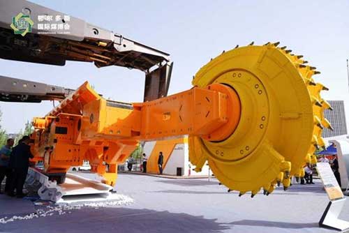 上海創(chuàng)力集團(tuán)參展第十八屆鄂爾多斯國(guó)際煤博會(huì)取得圓滿(mǎn)成功(圖8)