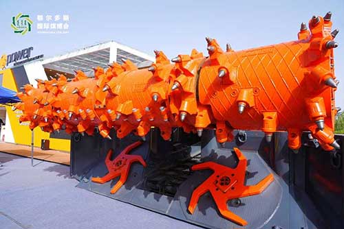 上海創(chuàng)力集團(tuán)參展第十八屆鄂爾多斯國(guó)際煤博會(huì)取得圓滿(mǎn)成功(圖10)