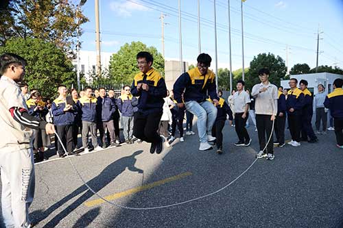 秋韻飛揚 活力綻放 | 上海創(chuàng)力集團(tuán)秋季運動會取得圓滿成功(圖6)