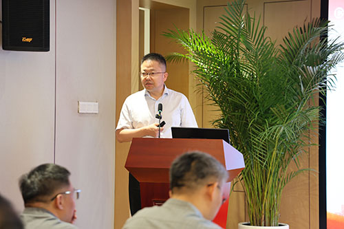 創(chuàng)力集團(tuán)召開2025上半年度經(jīng)營分析會(圖3)