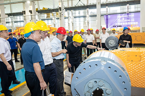 雙星耀煤海！創(chuàng)力集團(tuán)首發(fā)大坡度掘錨機(jī)與高速采煤機(jī)新產(chǎn)品發(fā)布會取得圓滿成功(圖8)