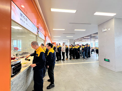  【喜迎食堂新篇章 共品舌尖幸福感】創(chuàng)力集團(tuán)食堂運(yùn)營(yíng)模式升級(jí)暨開(kāi)業(yè)活動(dòng)取得圓滿成功(圖8)